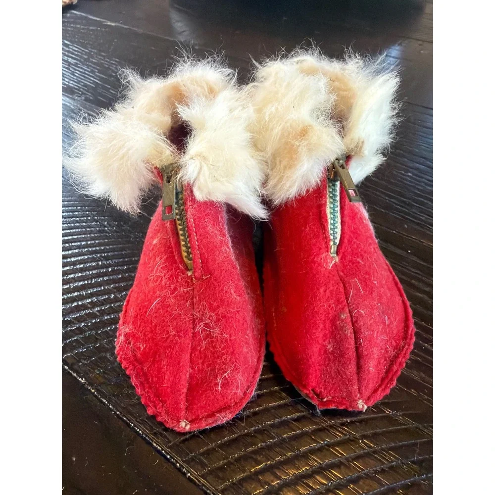 Vintage Red Felt Baby Moccasins Fur Trim Zipper Front Infant Boots Nursery Decor